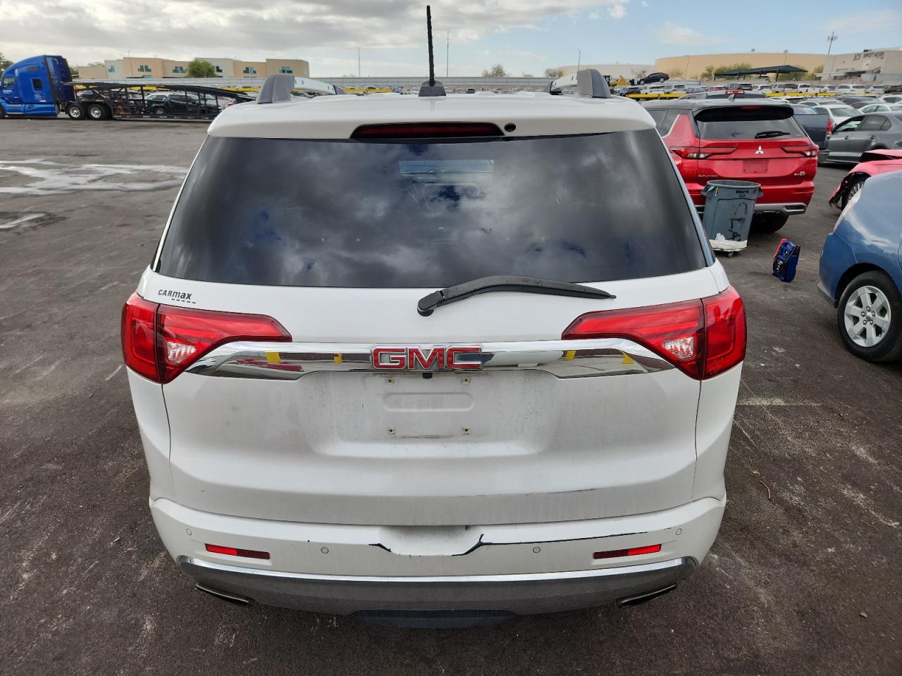 2017 GMC Acadia Denali VIN: 1GKKNXLS5HZ232105 Lot: 86331755
