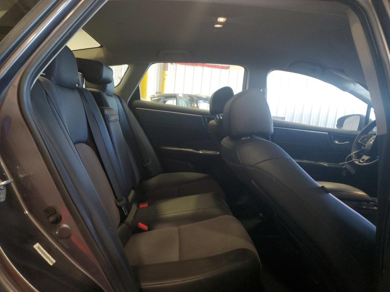 2018 Honda Clarity VIN: JHMZC5F15JC008654 Lot: 85355855