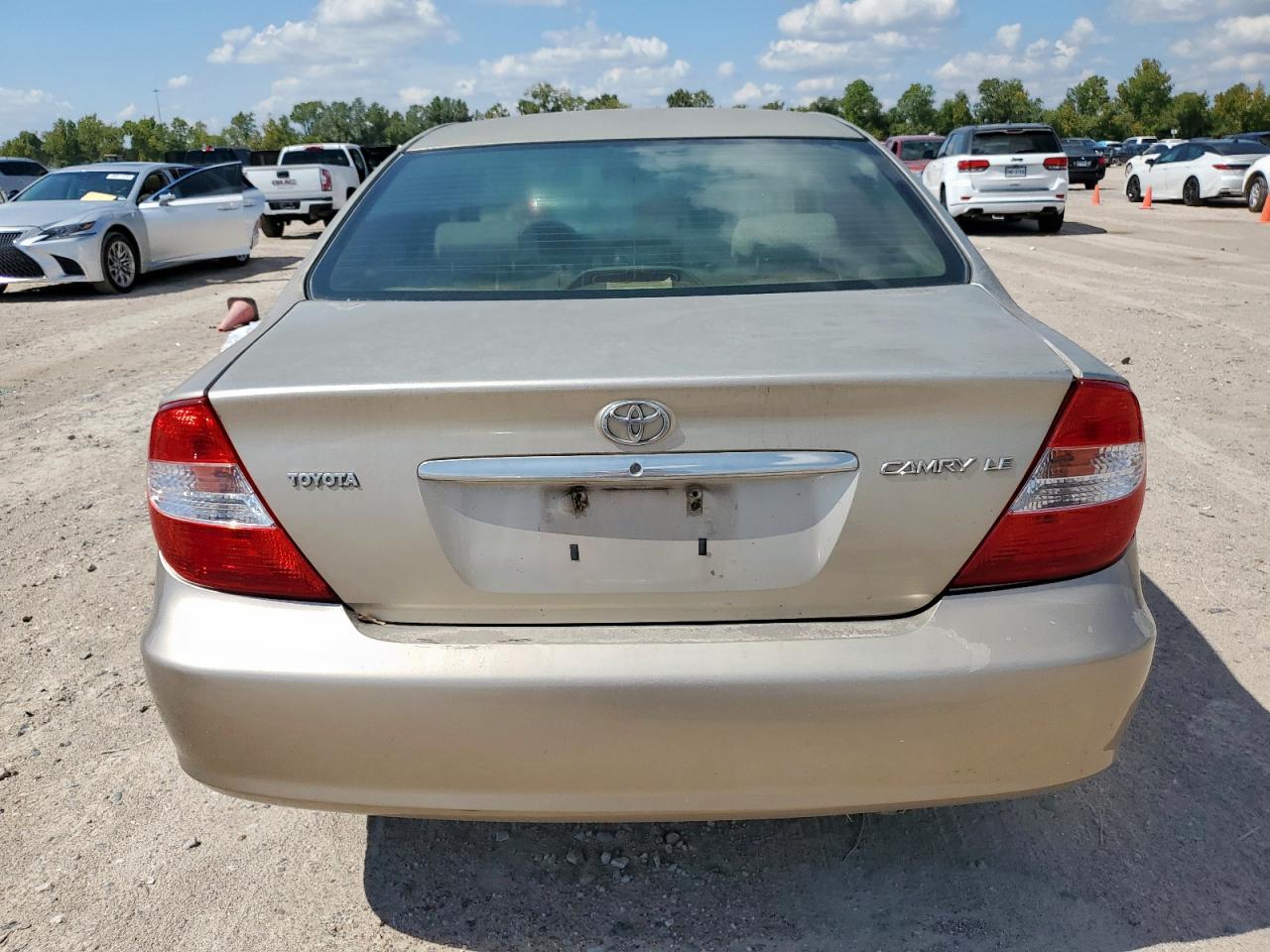 2004 Toyota Camry Le VIN: 4T1BE32K54U808249 Lot: 85740485