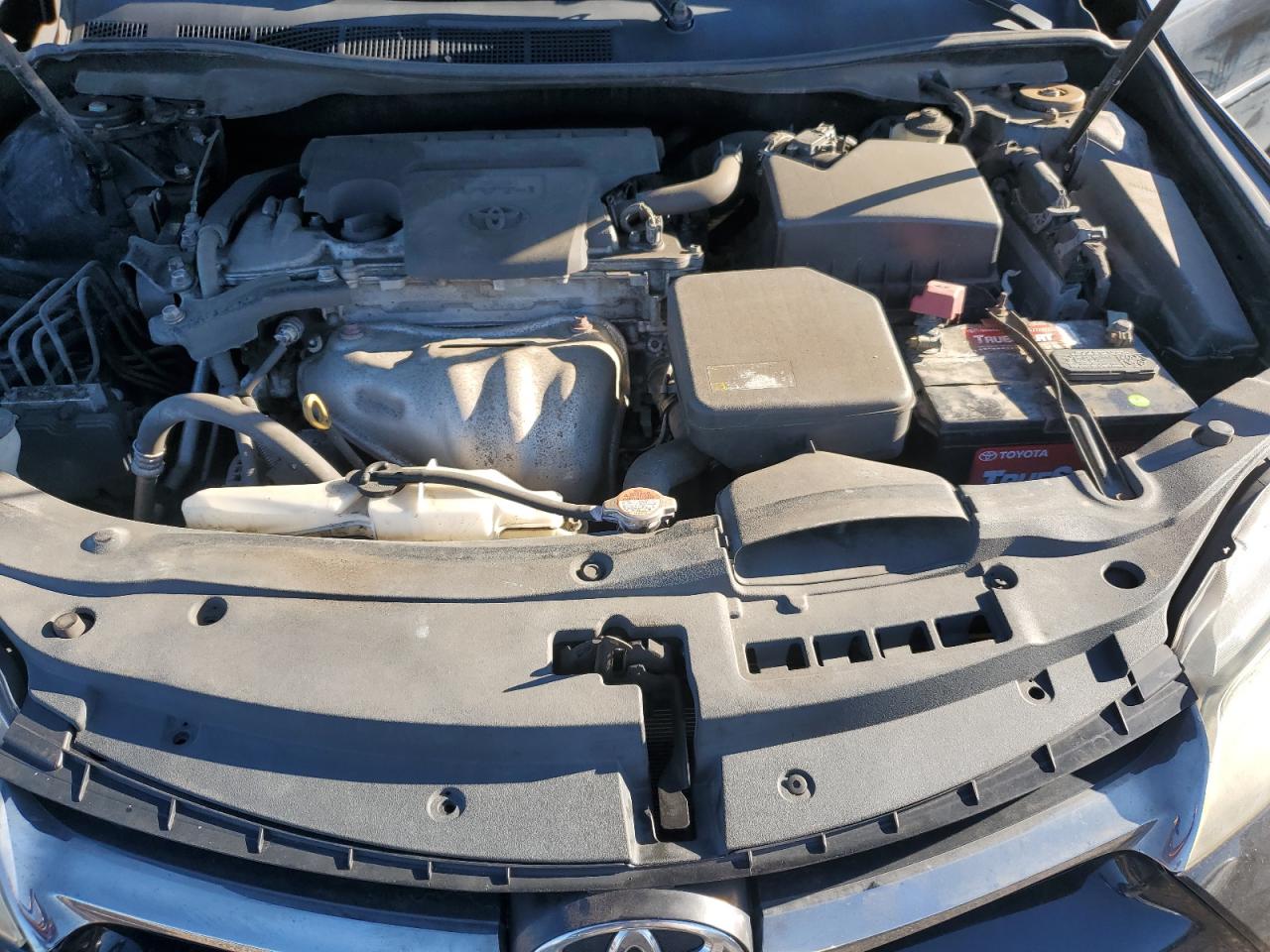 2016 Toyota Camry Le VIN: 4T1BF1FK2GU204593 Lot: 84817595