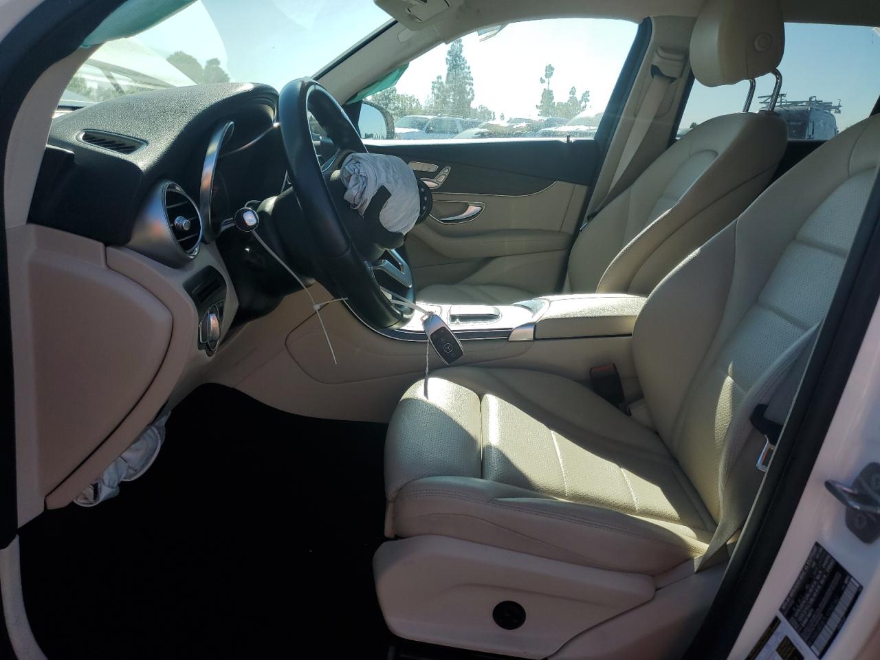 2020 Mercedes-Benz Glc 300 VIN: W1N0G8DB7LV256142 Lot: 82696005