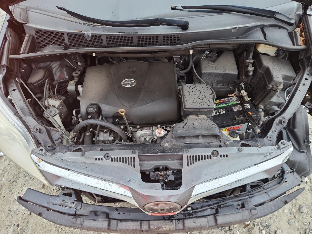 2018 Toyota Sienna Xle VIN: 5TDYZ3DC0JS917985 Lot: 82226235