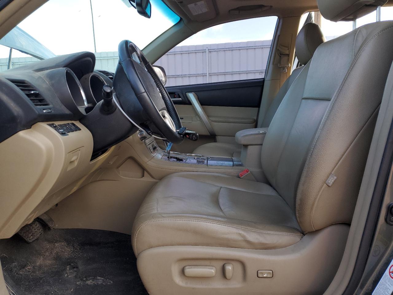 2013 Toyota Highlander Base VIN: 5TDBK3EH4DS266093 Lot: 86594915