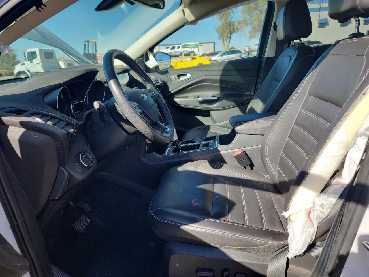 2017 Ford Escape Titanium VIN: 1FMCU9J97HUB61321 Lot: 82589795