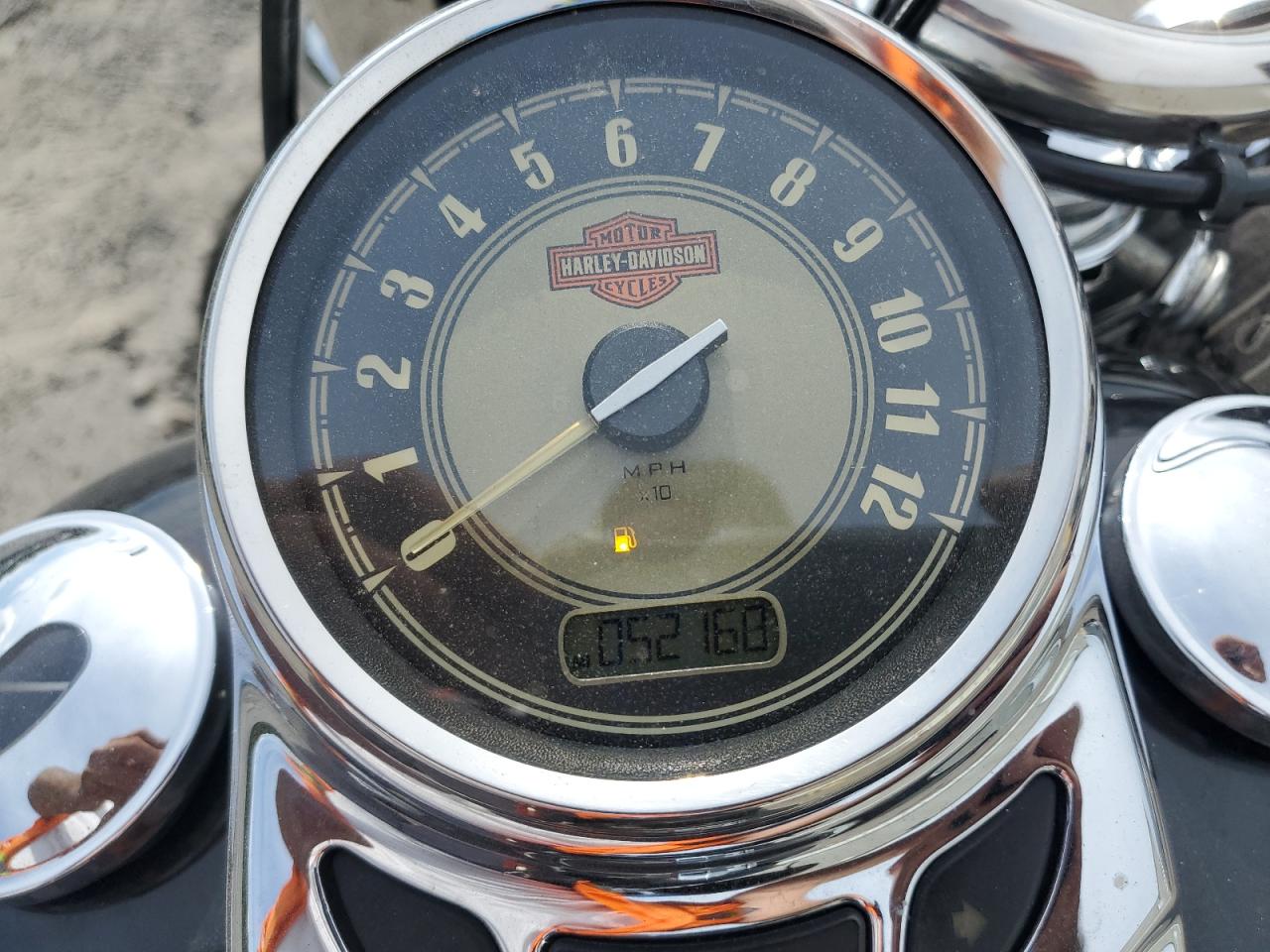 2012 Harley-Davidson Flstc Heritage Softail Classic VIN: 1HD1BWV13CB047257 Lot: 81963055