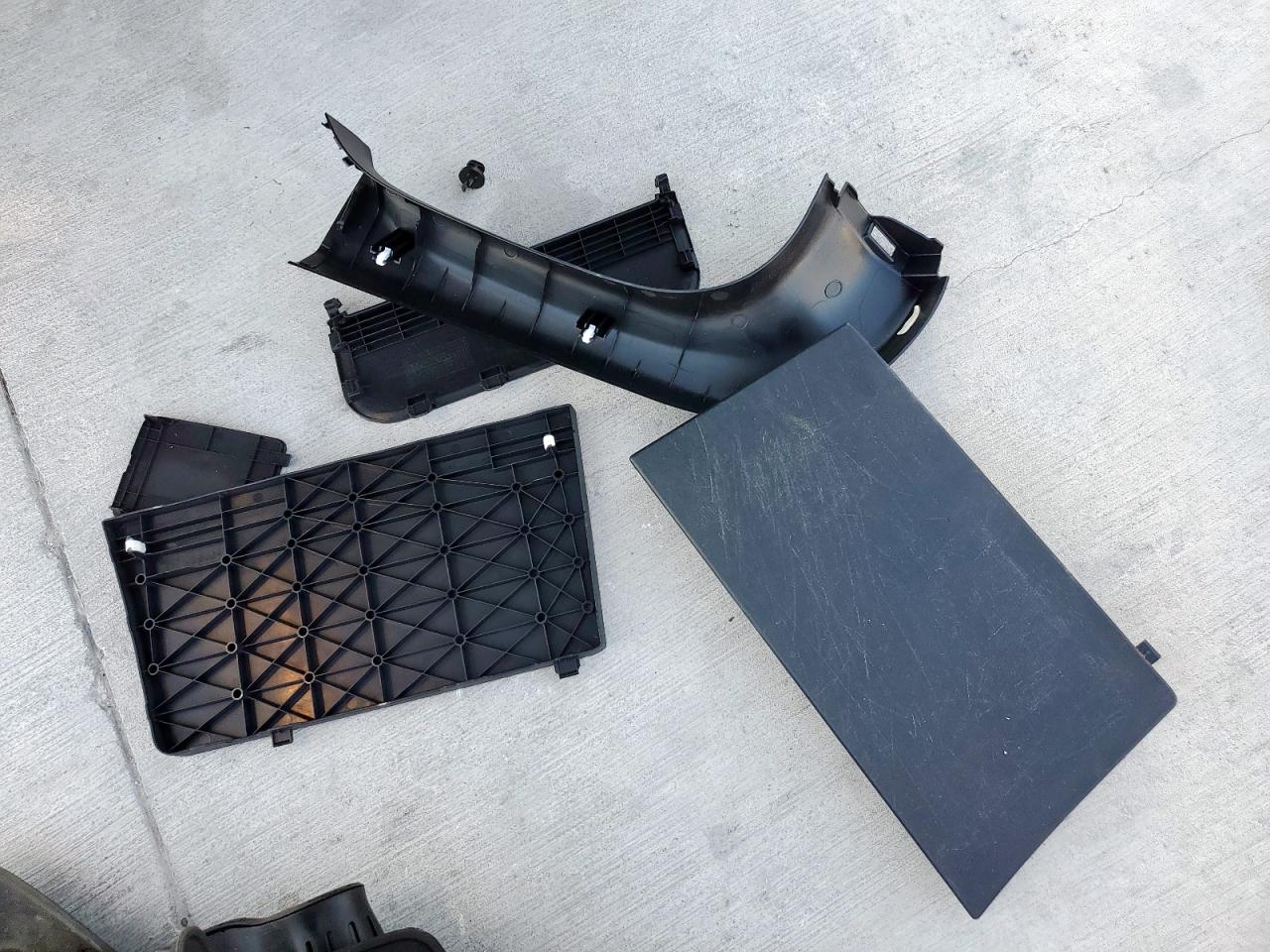 2021 Toyota Rav4 Xle Premium VIN: 2T3C1RFV4MC172875 Lot: 82243455