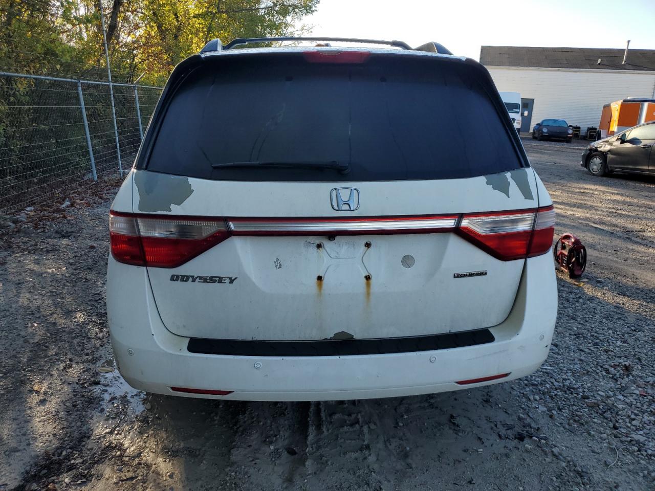 2011 Honda Odyssey Touring VIN: 5FNRL5H94BB008427 Lot: 85885315