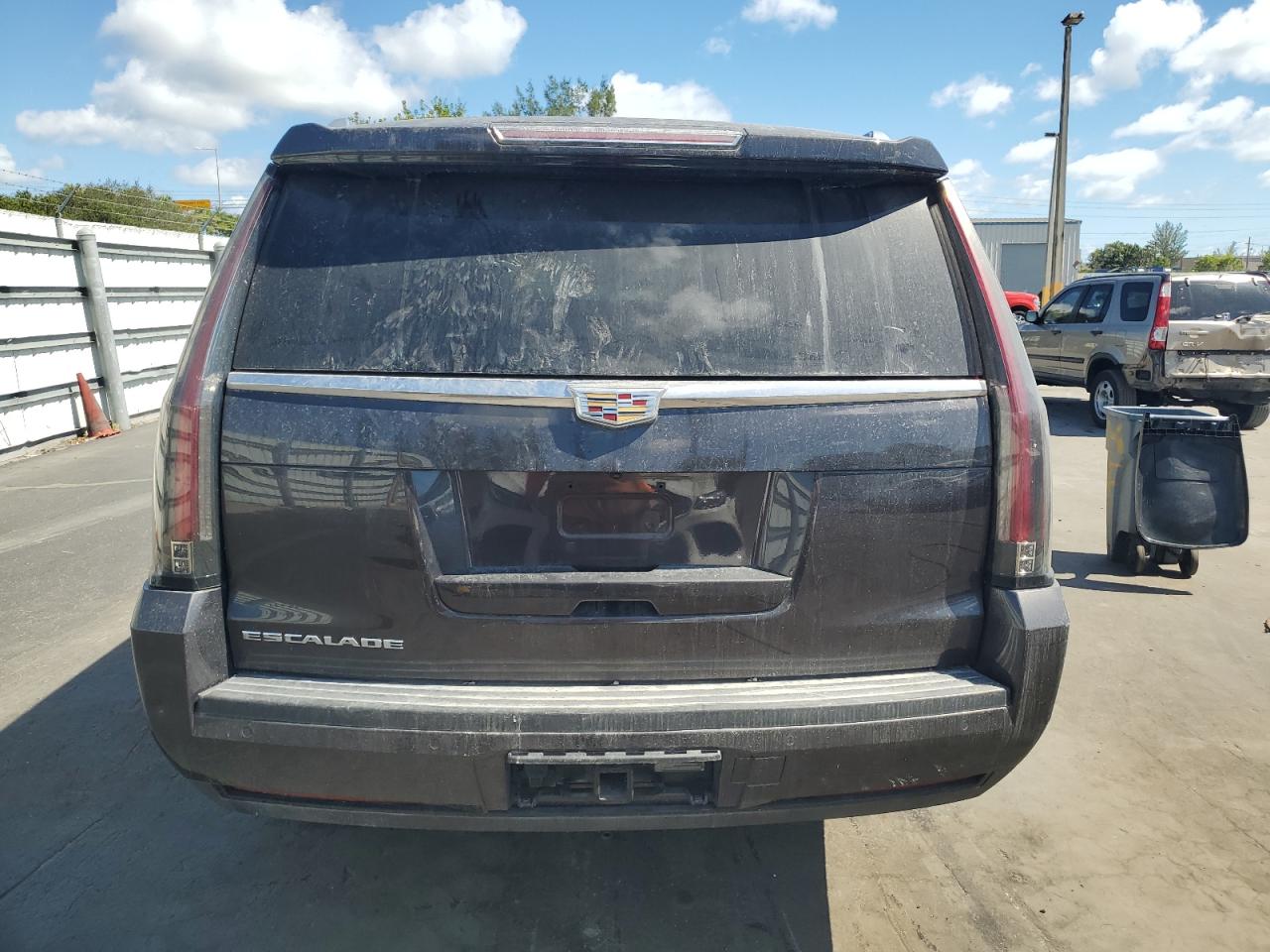 2016 Cadillac Escalade Esv Luxury VIN: 1GYS4HKJ0GR116493 Lot: 82745185