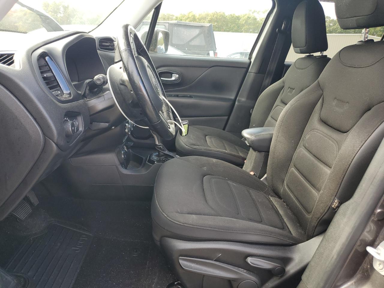 2017 Jeep Renegade Latitude VIN: ZACCJBBB3HPF88101 Lot: 86700245