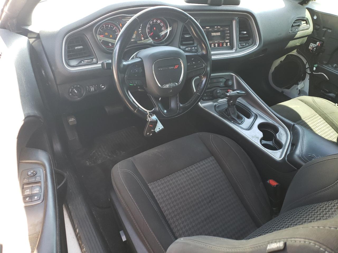 2019 Dodge Challenger Sxt VIN: 2C3CDZAG2KH746647 Lot: 85074575