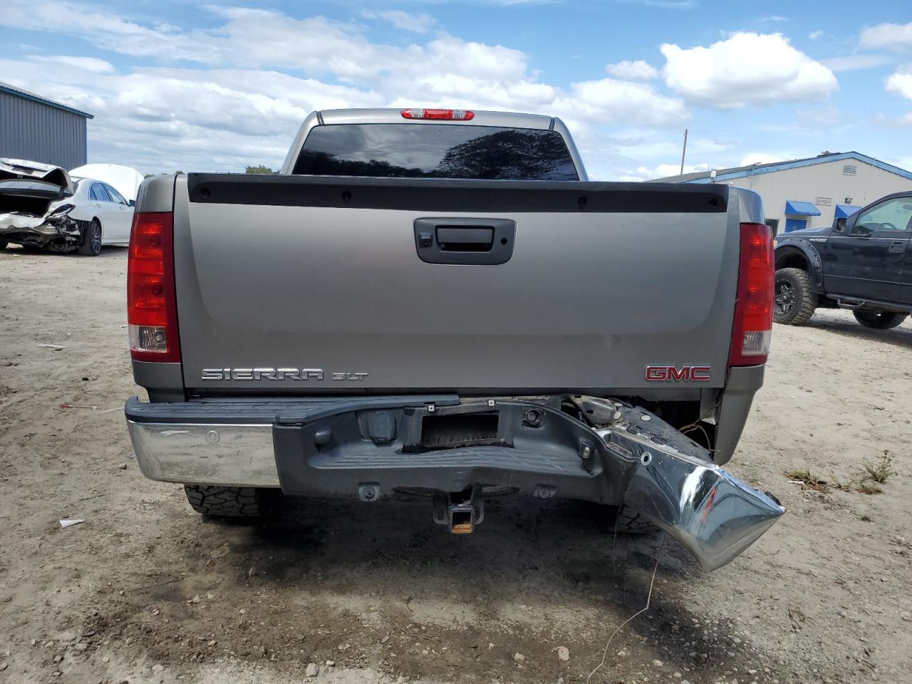 2008 GMC Sierra K1500 VIN: 2GTEK13M181225709 Lot: 84014465