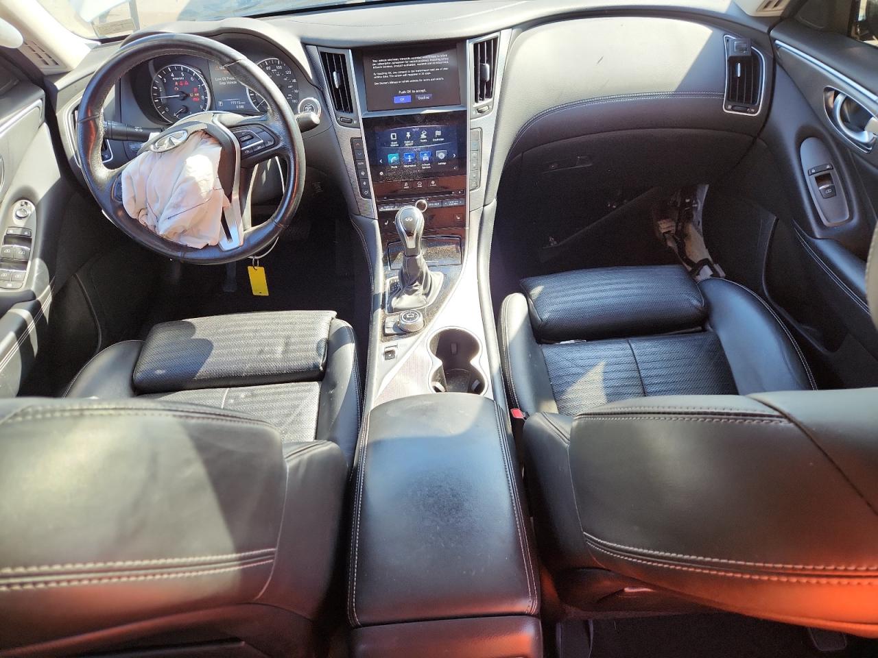 2018 Infiniti Q50 Luxe VIN: JN1EV7AR1JM438763 Lot: 83763455