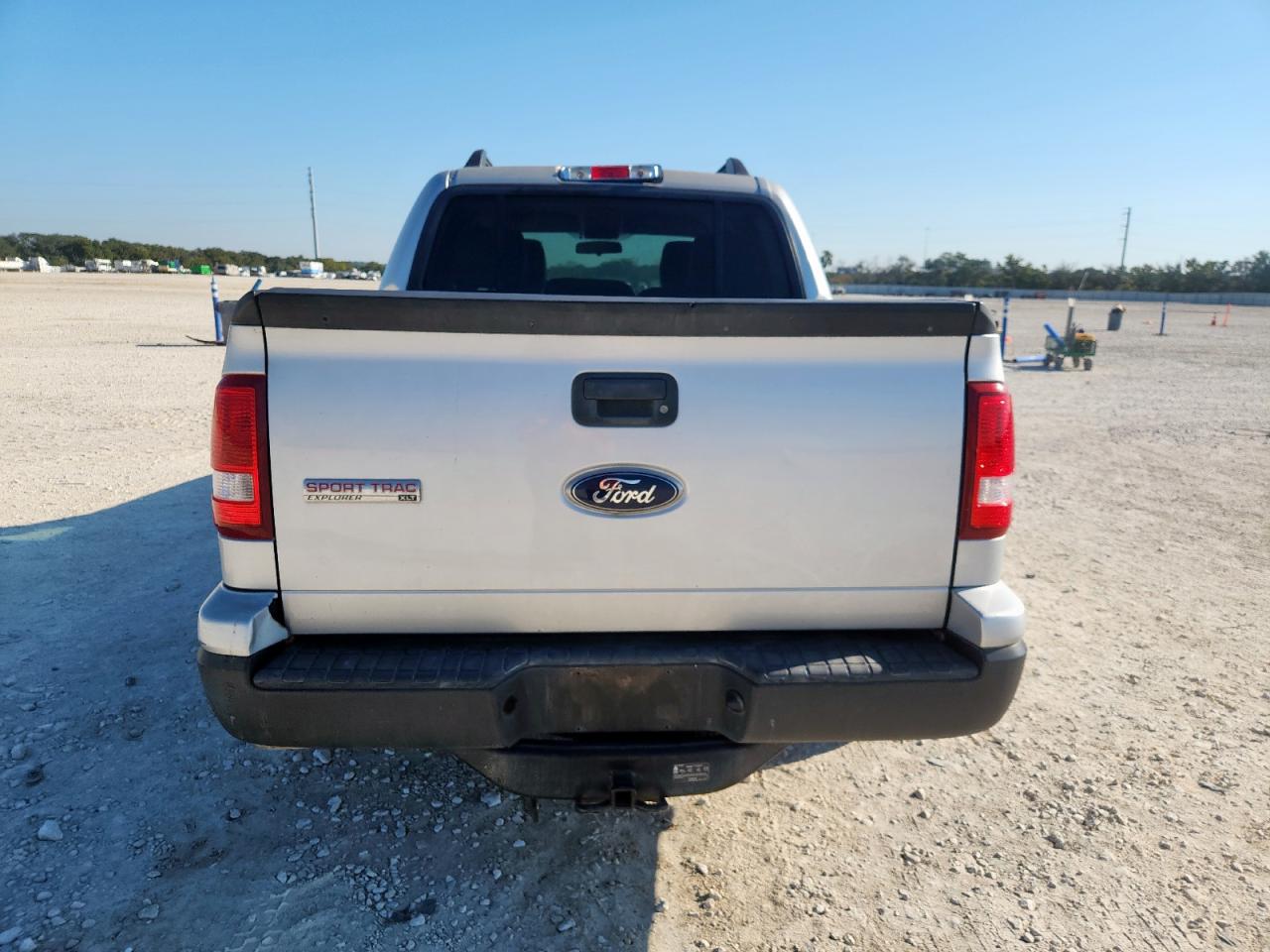 2010 Ford Explorer Sport Trac Xlt VIN: 1FMEU3BE0AUF05868 Lot: 82421235