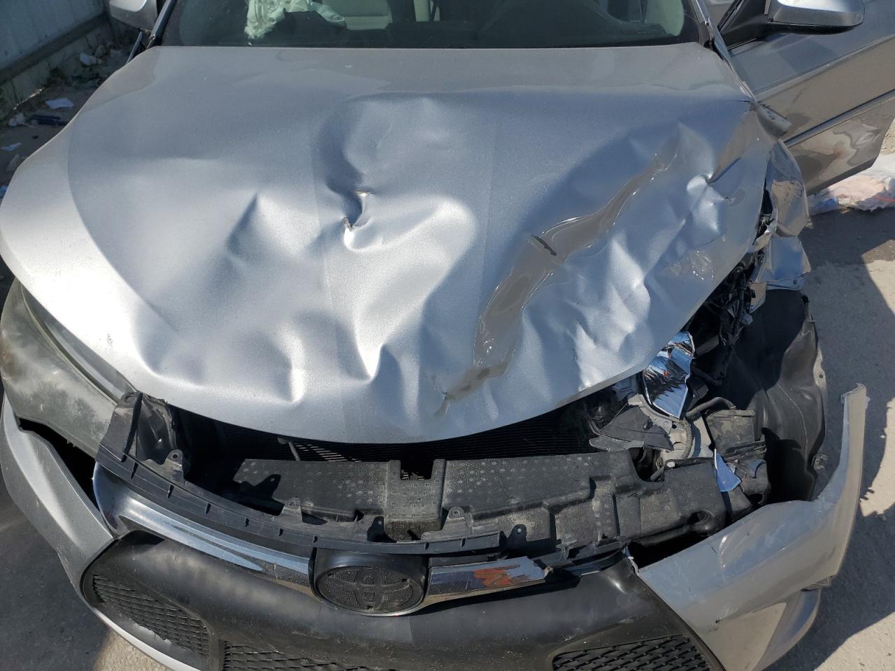 2015 Toyota Camry Le VIN: 4T1BF1FK9FU076724 Lot: 84783755