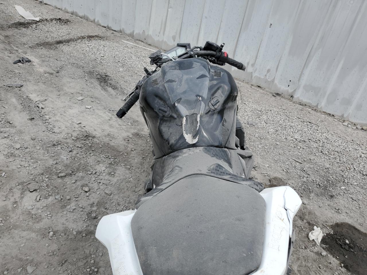 2016 Kawasaki Zr800 B VIN: JKBZRCB19GDA16584 Lot: 82217605