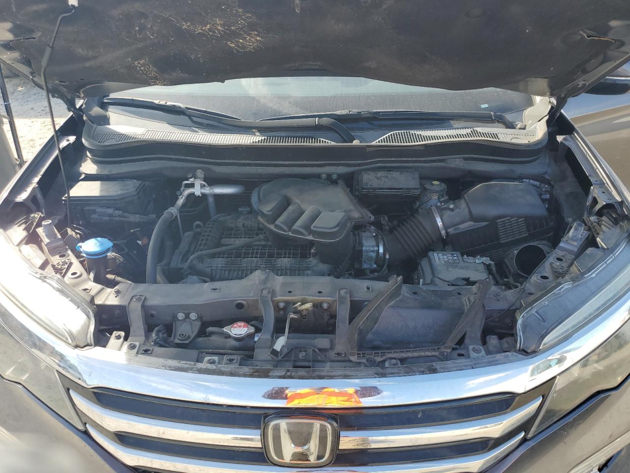 2018 Honda Pilot Touring VIN: 5FNYF5H98JB013874 Lot: 85082065