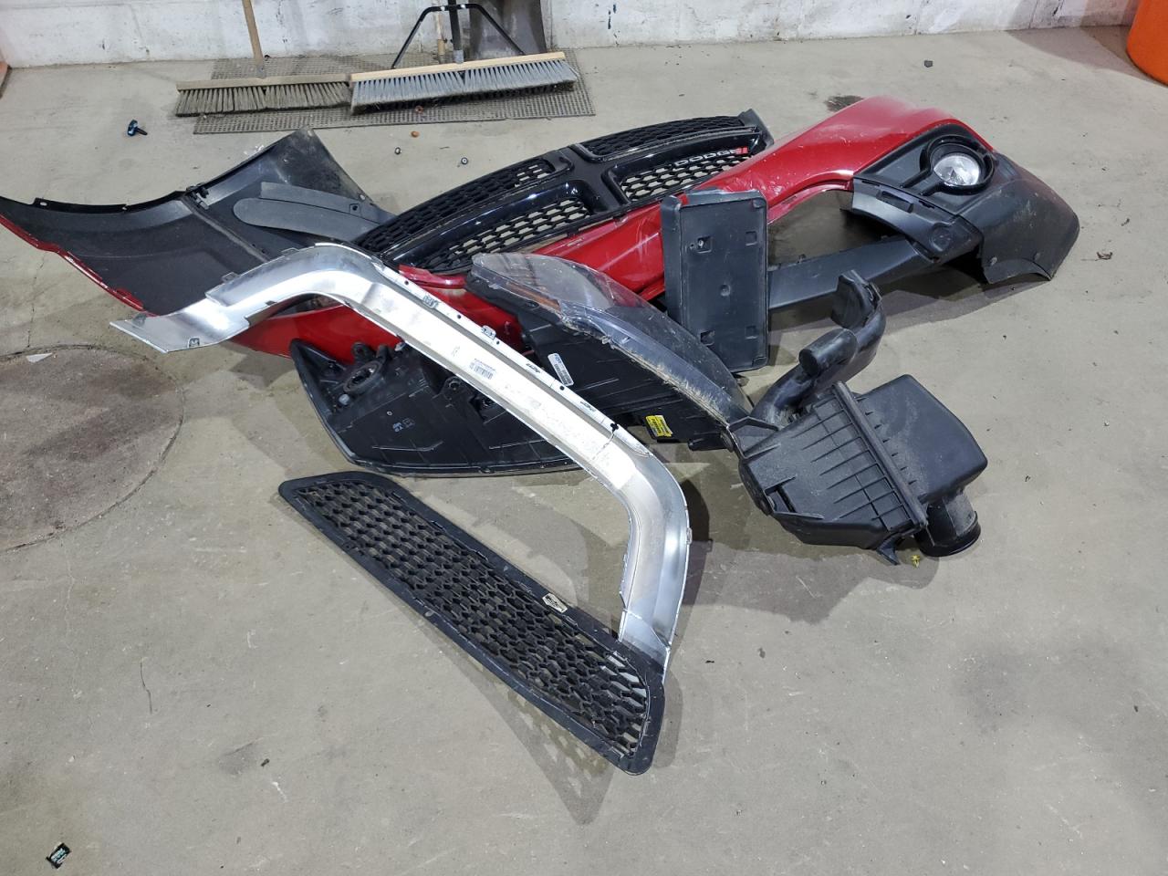 2018 Dodge Journey Crossroad VIN: 3C4PDCGG8JT378935 Lot: 84549835