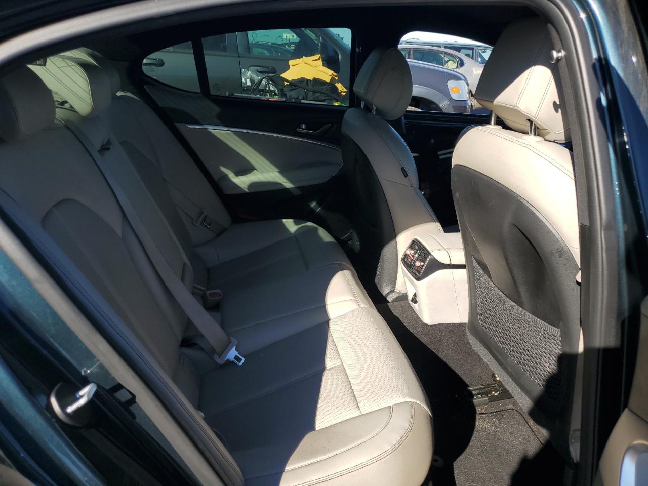 2022 Genesis G70 Base VIN: KMTG34TA0NU102983 Lot: 82777365