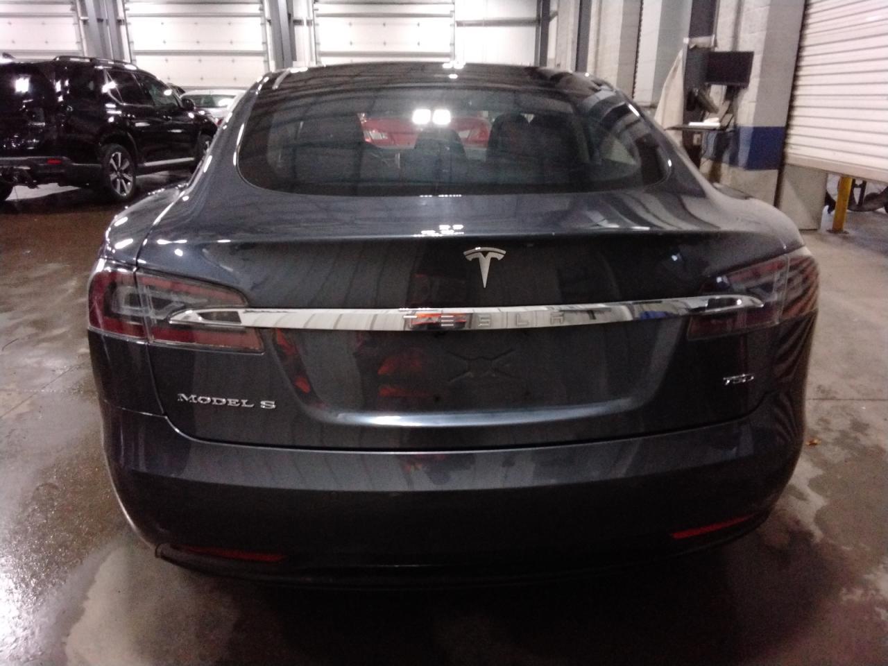 2016 Tesla Model S VIN: 5YJSA1E2XGF157875 Lot: 86836275