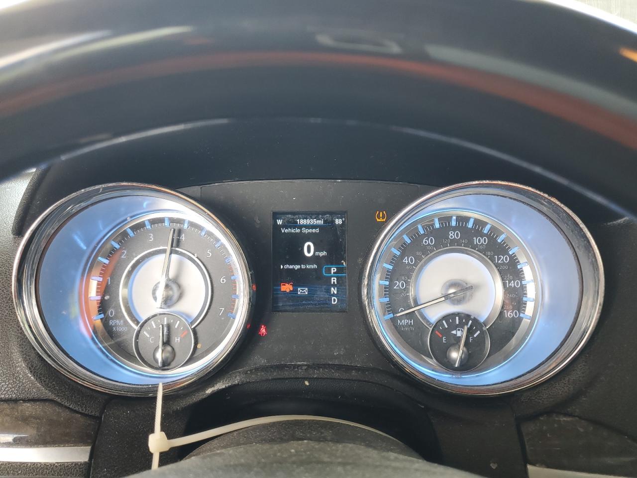 2013 Chrysler 300C VIN: 2C3CCAKT2DH541543 Lot: 85510475