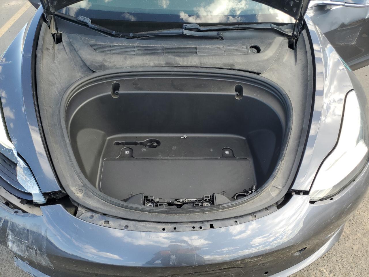 2020 Tesla Model 3 VIN: 5YJ3E1EC6LF652036 Lot: 84765635