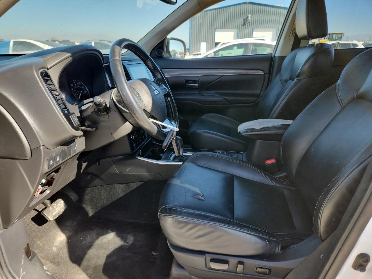 2020 Mitsubishi Outlander Se VIN: JA4AZ3A38LZ043015 Lot: 89694575