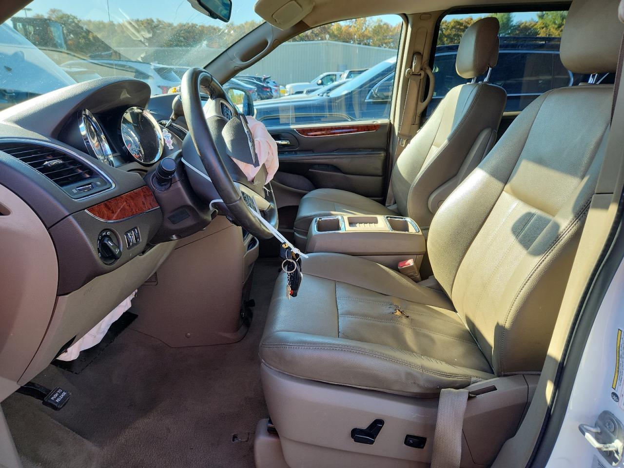 2016 Chrysler Town & Country Touring VIN: 2C4RC1BG5GR296826 Lot: 89700465