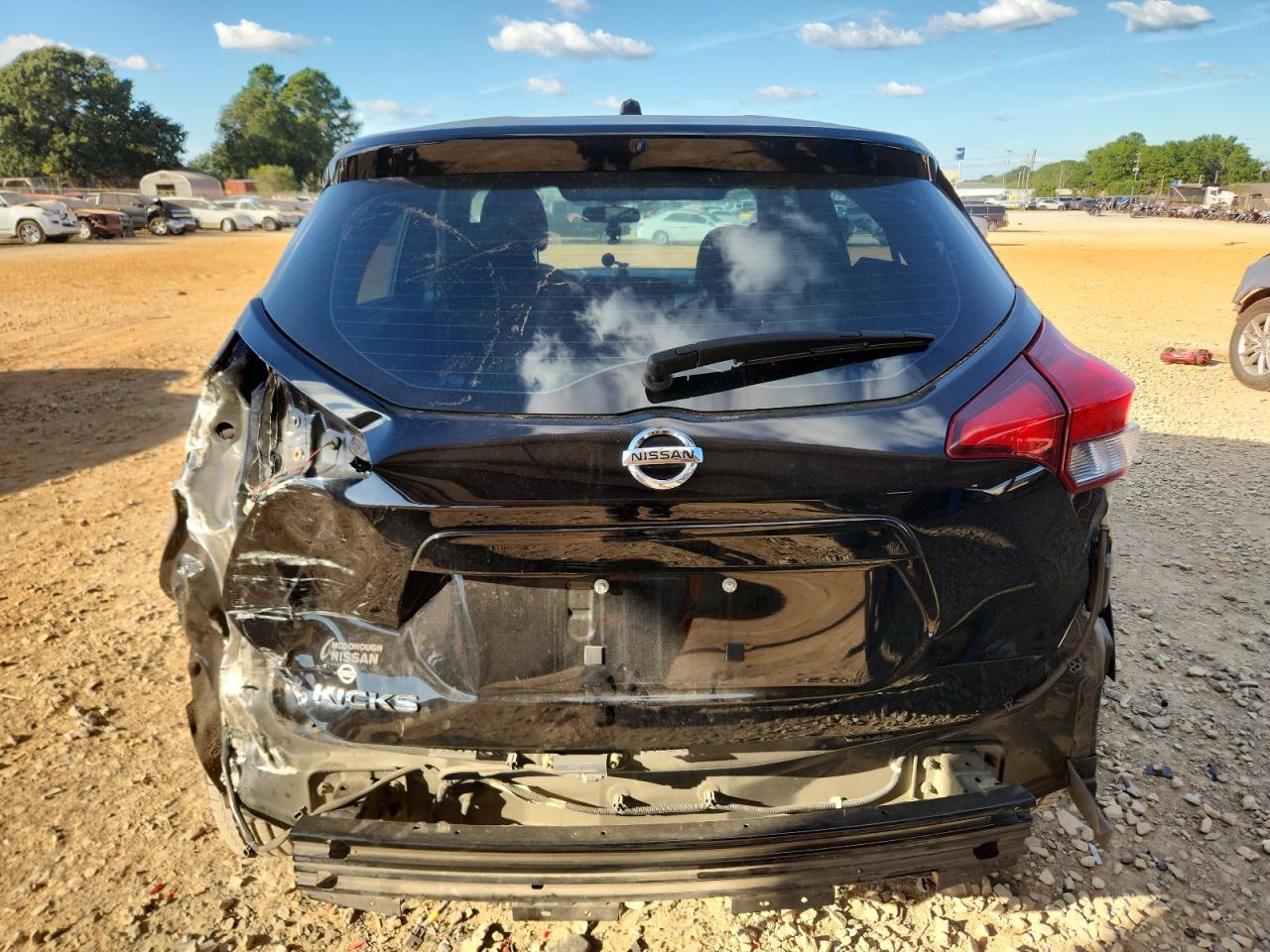 2020 Nissan Kicks S VIN: 3N1CP5BV3LL557154 Lot: 81987135