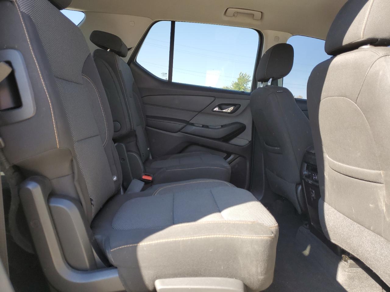 2018 Chevrolet Traverse Lt VIN: 1GNERGKW8JJ237327 Lot: 82377885