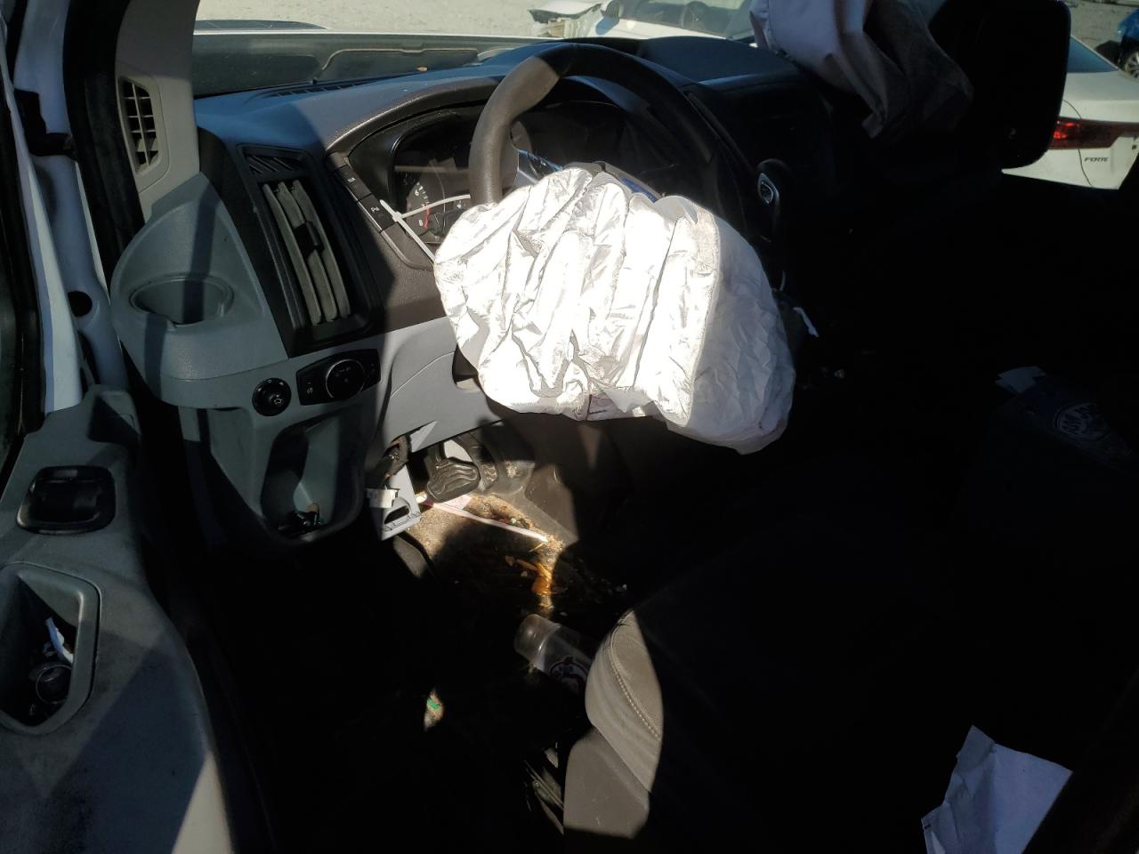 2017 Ford Transit T-150 VIN: 1FTYE2YMXHKB49703 Lot: 86308335