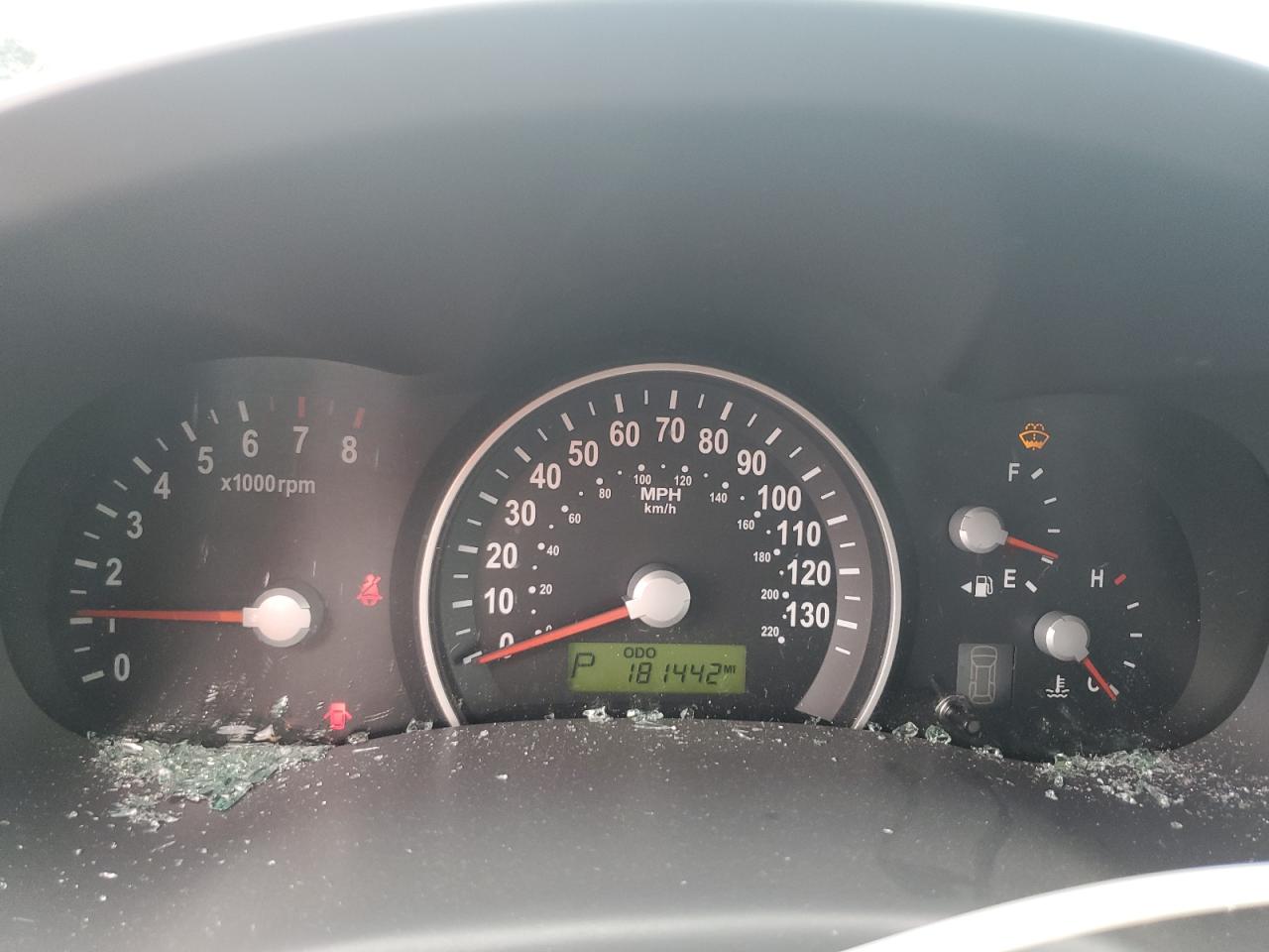 2007 Kia Sedona Ex VIN: KNDMB233576165725 Lot: 85779165