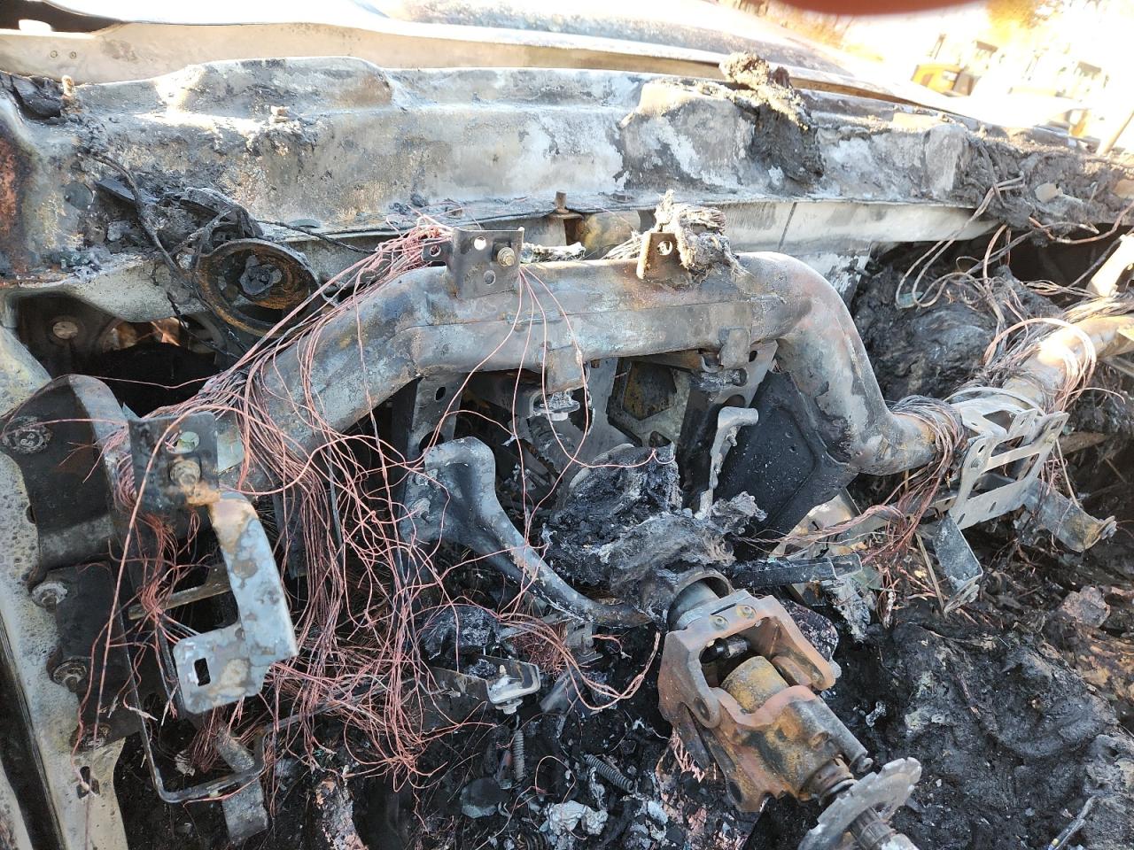 2017 GMC Sierra K2500 Slt VIN: 1GT12TEG4HF159862 Lot: 89649335