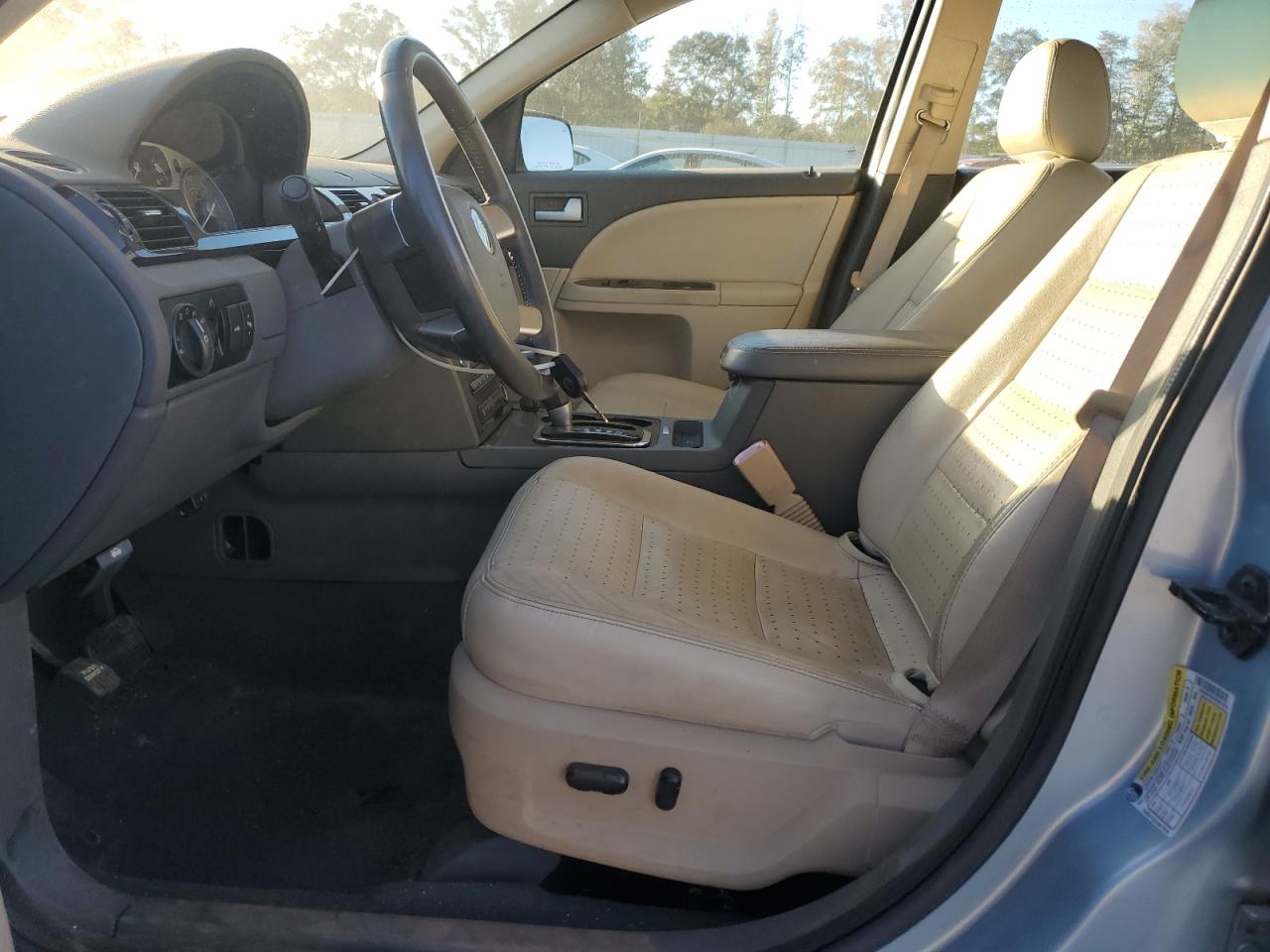 2008 Mercury Sable Luxury VIN: 1MEHM40W58G616250 Lot: 87450435