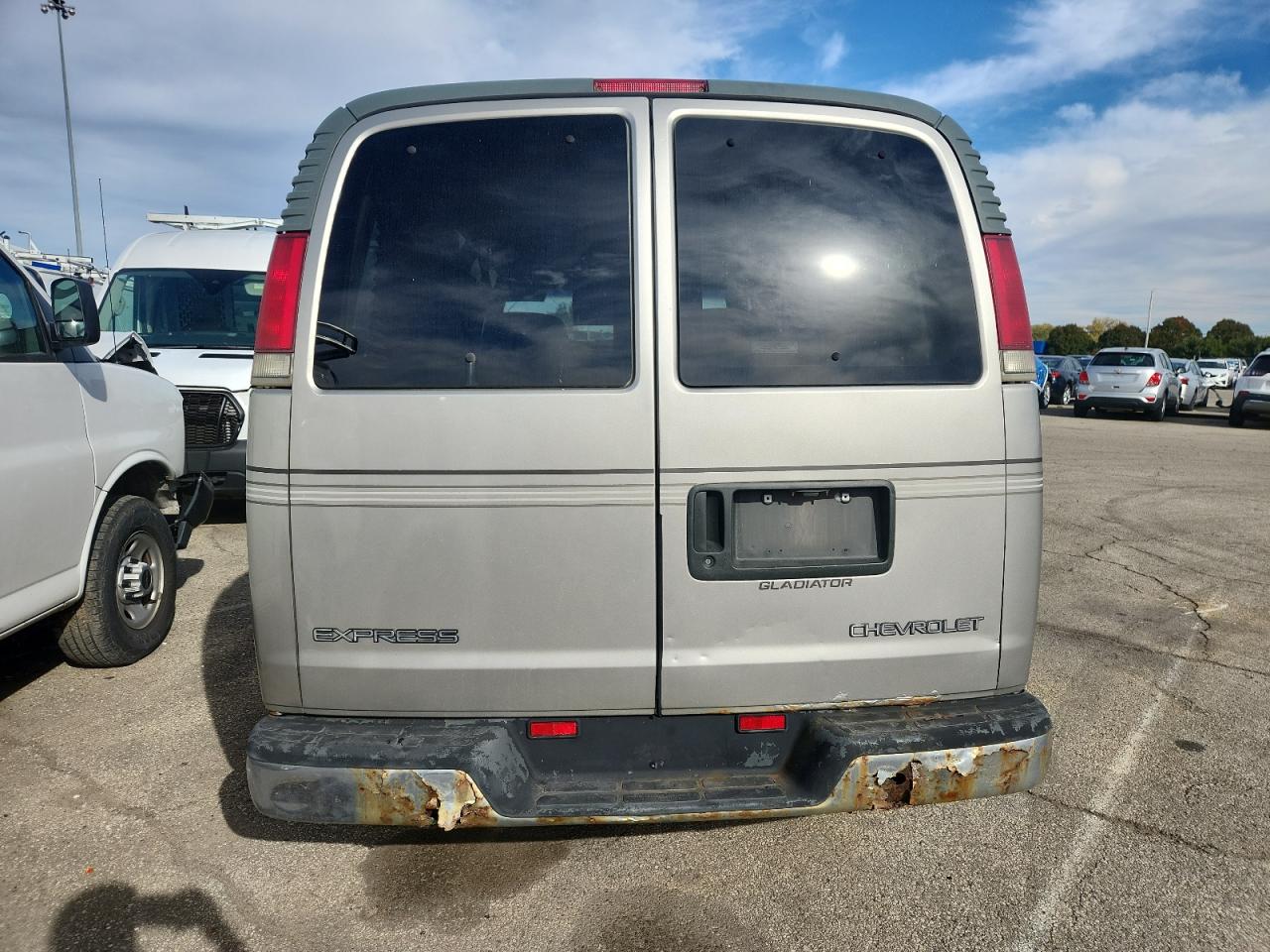 2000 Chevrolet Express G1500 VIN: 1GBFG15M4Y1200350 Lot: 90392915