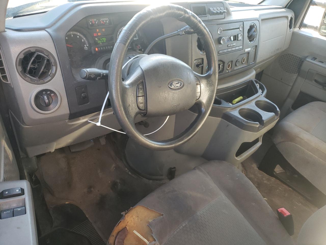 2013 Ford Econoline E350 Super Duty Cutaway Van VIN: 1FDWE3FL8DDB31265 Lot: 90801165