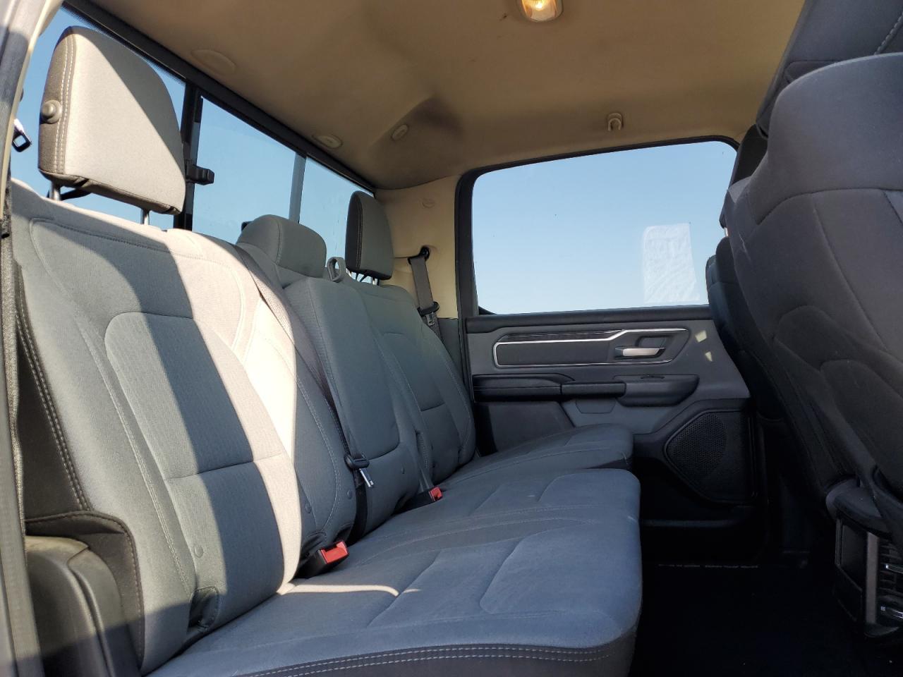 2019 Ram 1500 Big Horn/Lone Star VIN: 1C6RREFT0KN582500 Lot: 89504155