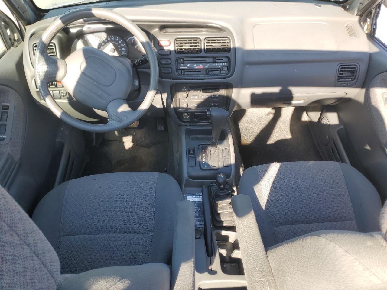 2002 Chevrolet Tracker VIN: 2CNBJ18C526953464 Lot: 82333805