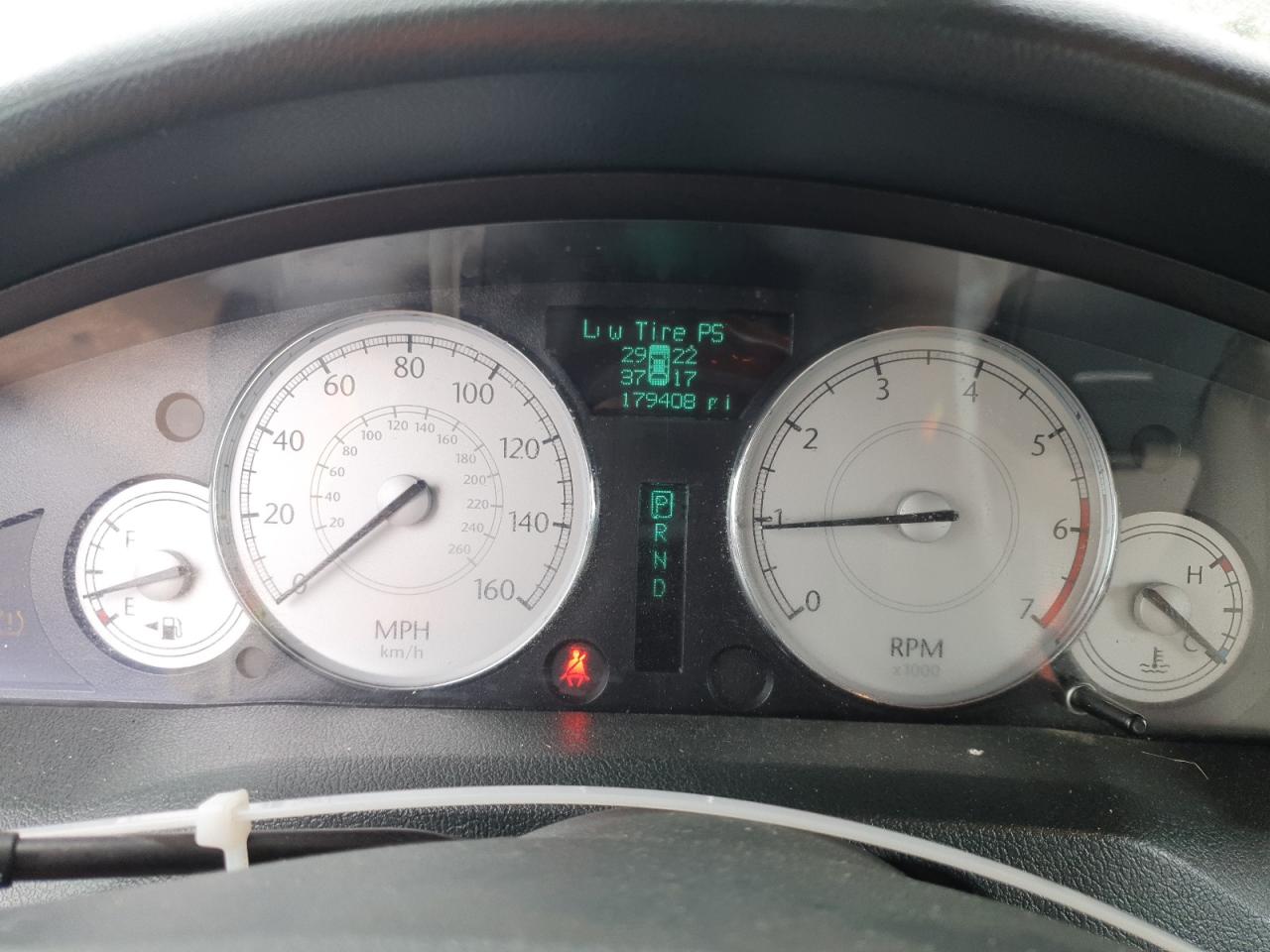 2006 Chrysler 300C VIN: 2C3KA63H46H180151 Lot: 81752585