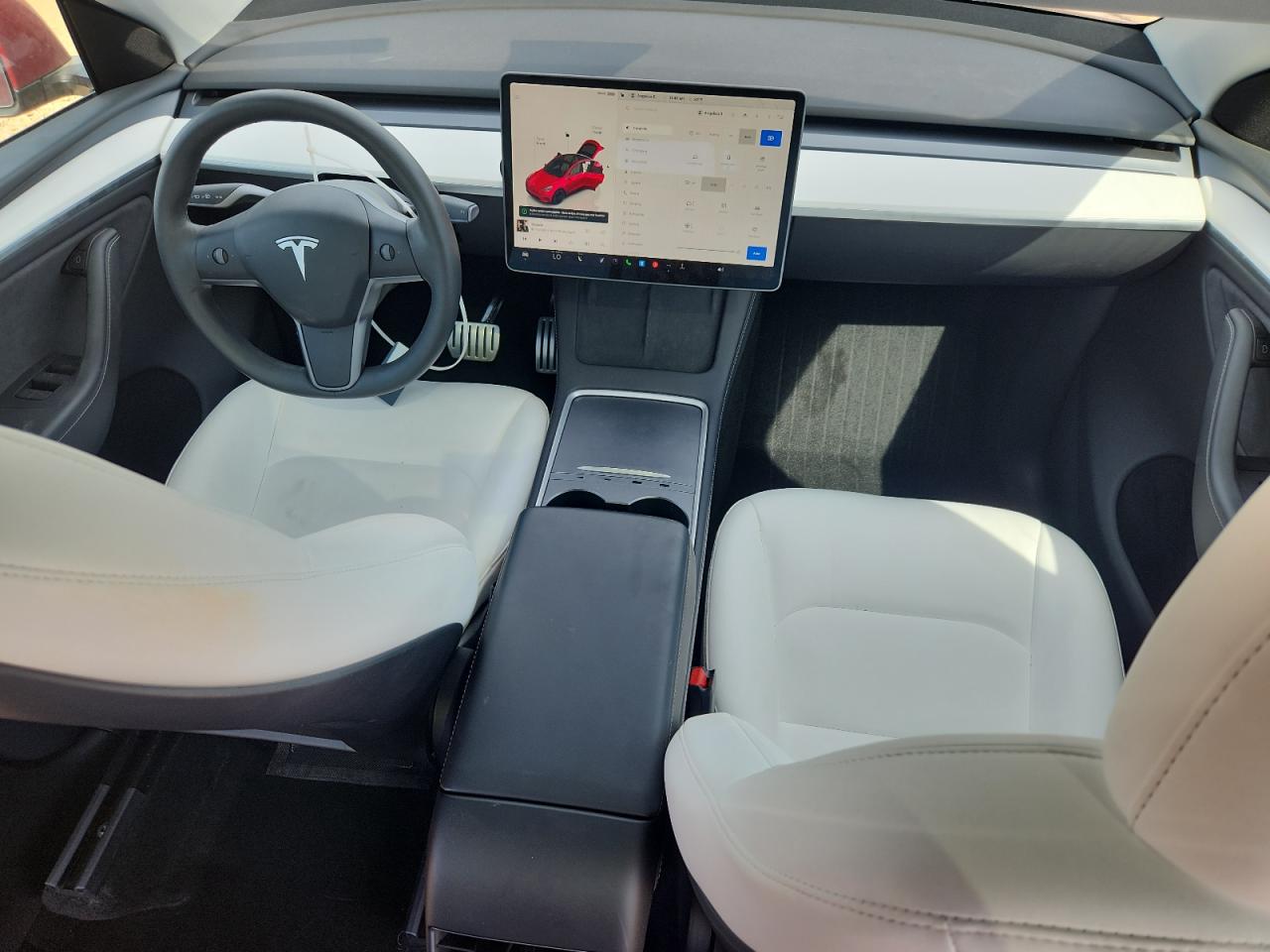 2024 Tesla Model Y VIN: 7SAYGDEF3RA332659 Lot: 86792325