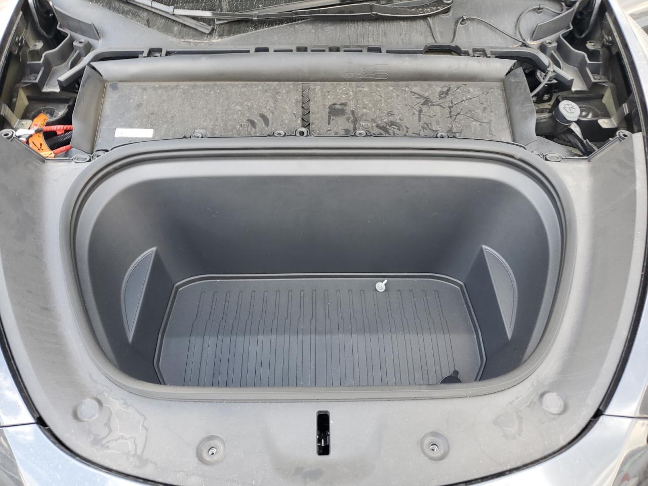 2024 Tesla Model Y VIN: 7SAYGDED5RF076736 Lot: 85385165