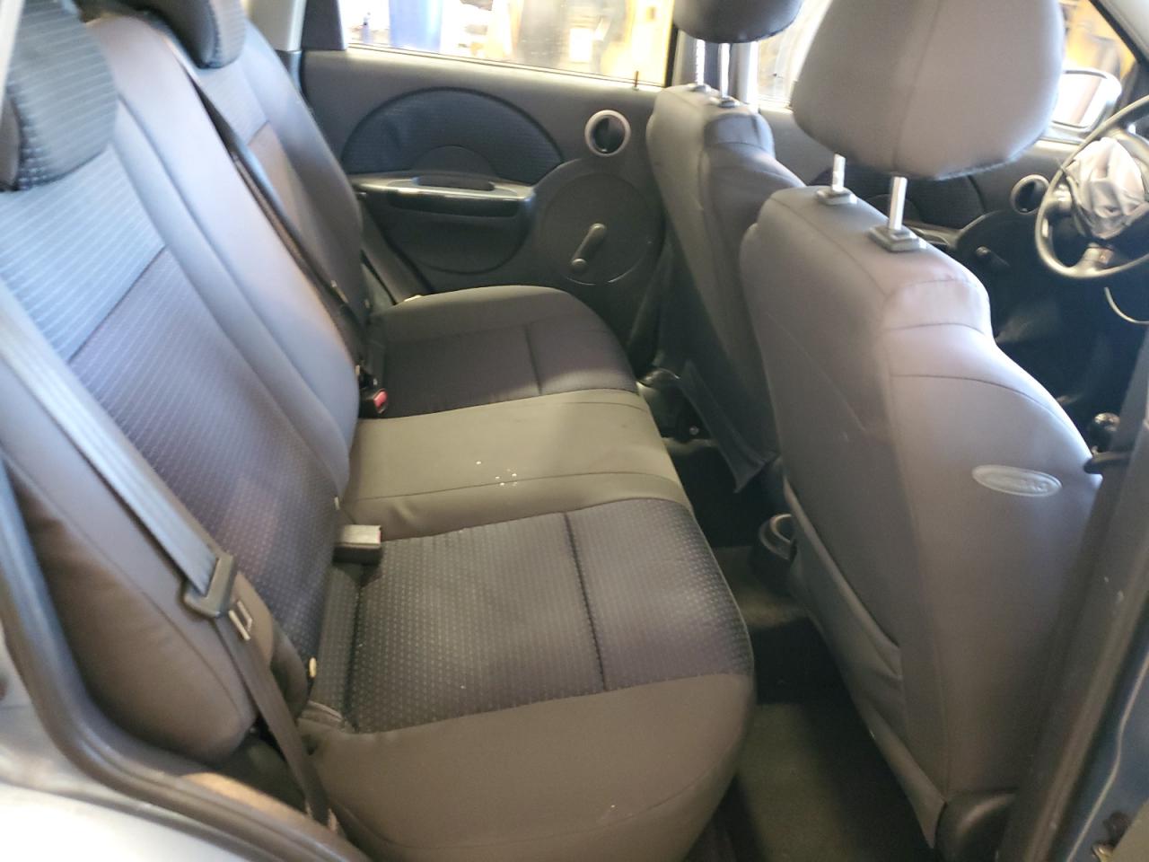 2007 Chevrolet Aveo Base VIN: KL1TD66627B727713 Lot: 85948965