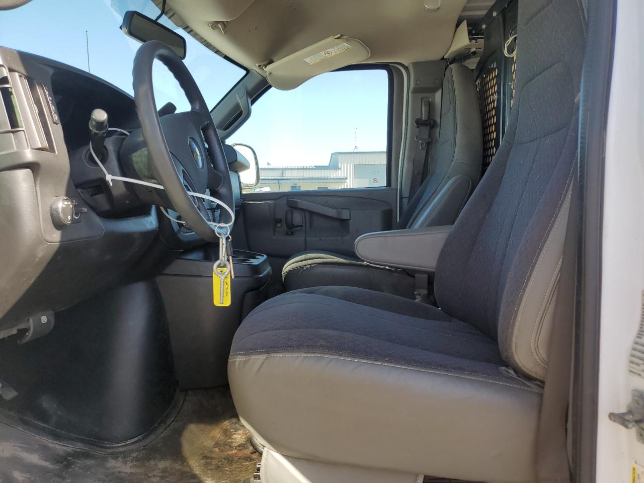 2018 Chevrolet Express G2500 VIN: 1GCWGAFG3J1911399 Lot: 84246855