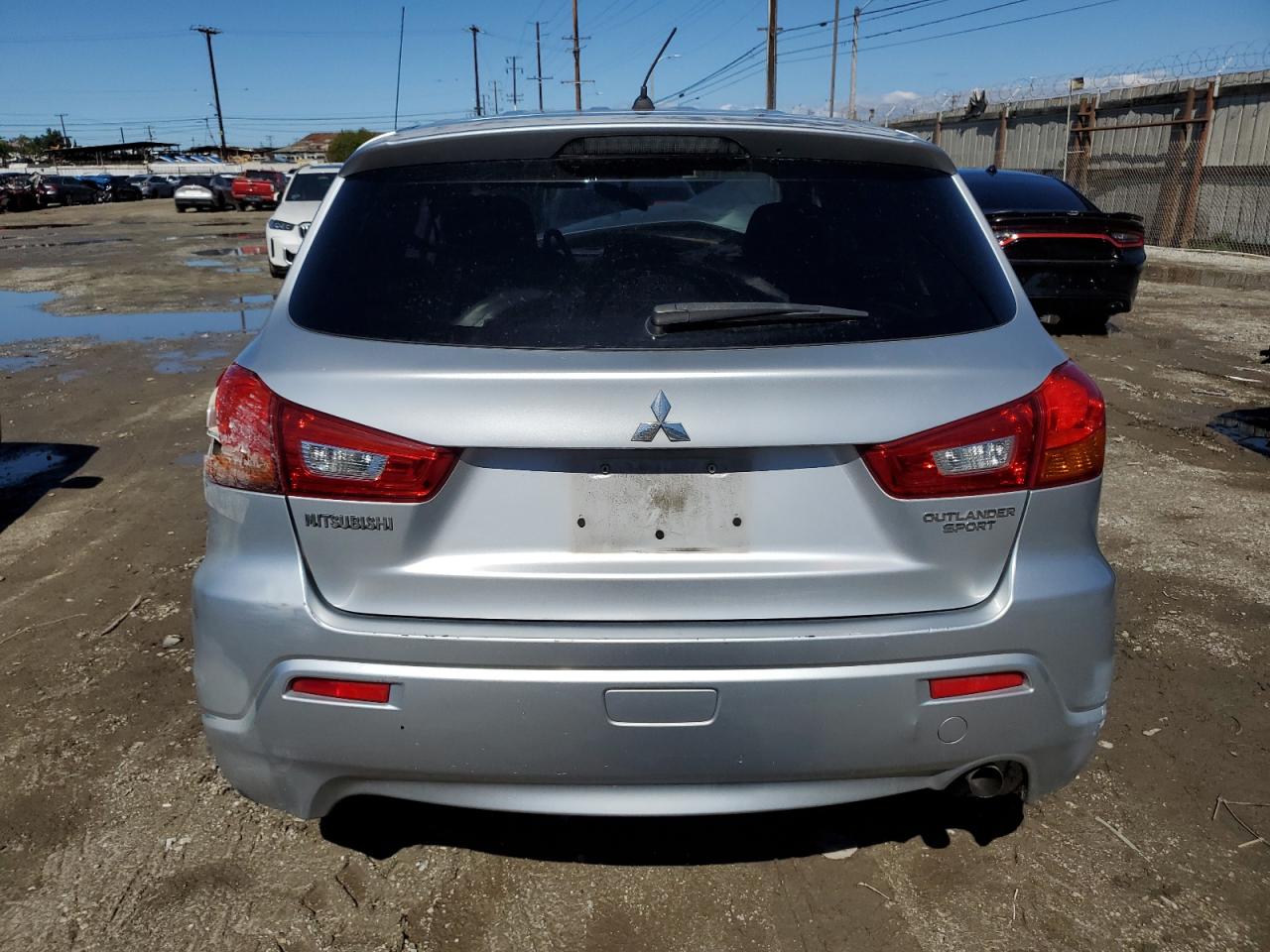 2011 Mitsubishi Outlander Sport Es VIN: JA4AP3AU2BZ023081 Lot: 82467245