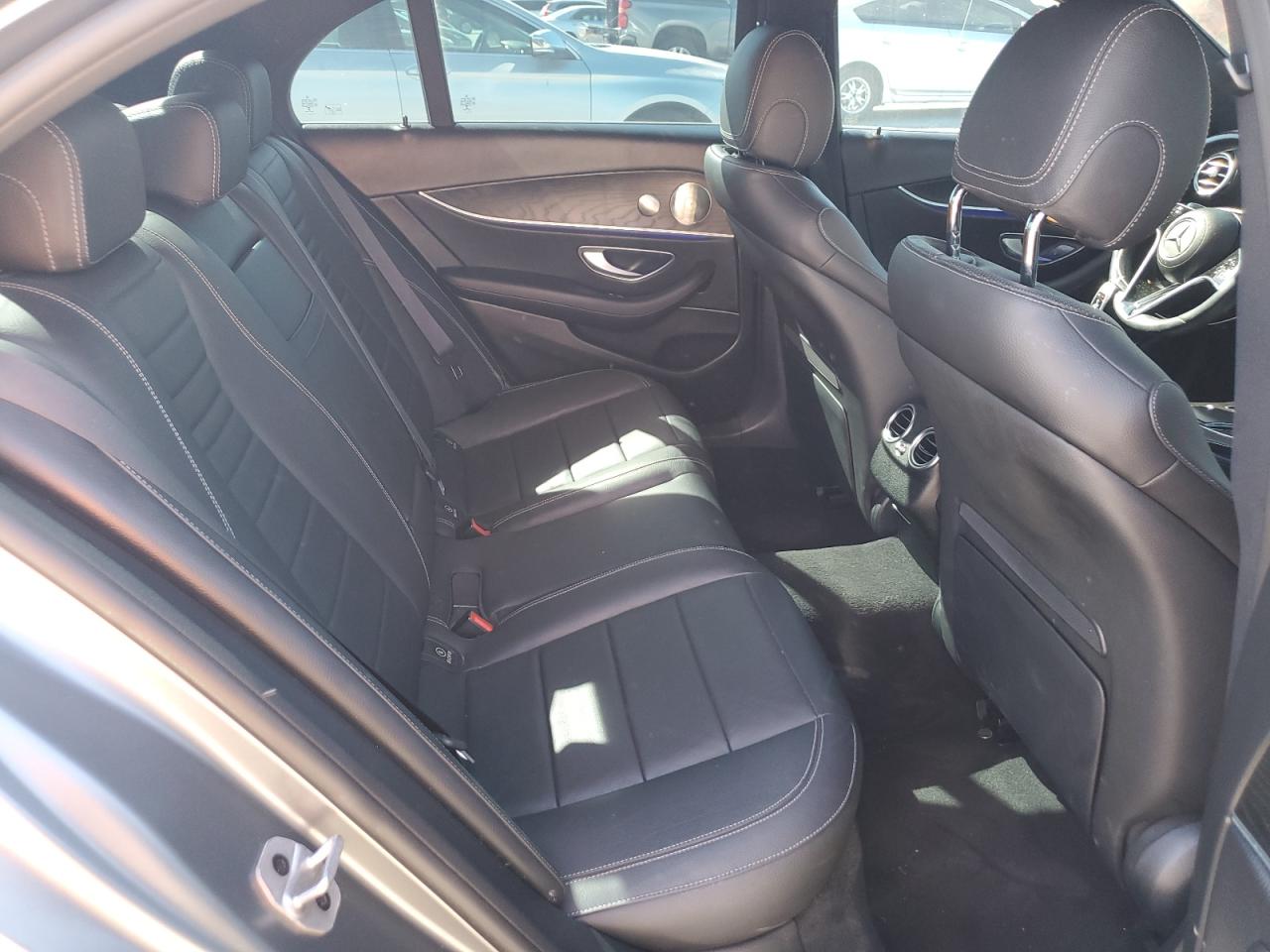 2022 Mercedes-Benz E 350 VIN: W1KZF8DB9NB071747 Lot: 89873995