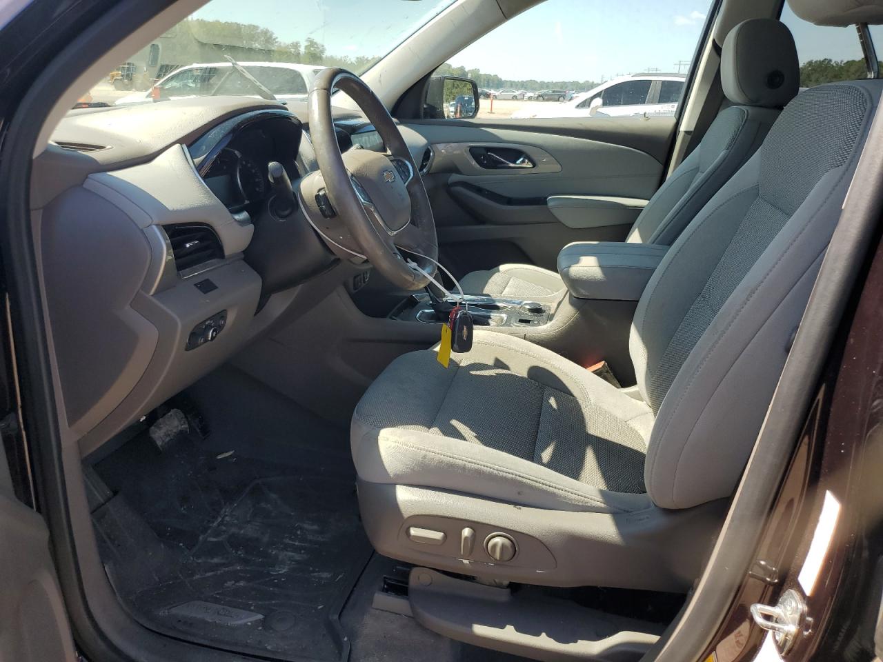 2020 Chevrolet Traverse Lt VIN: 1GNERGKW2LJ285571 Lot: 82333425