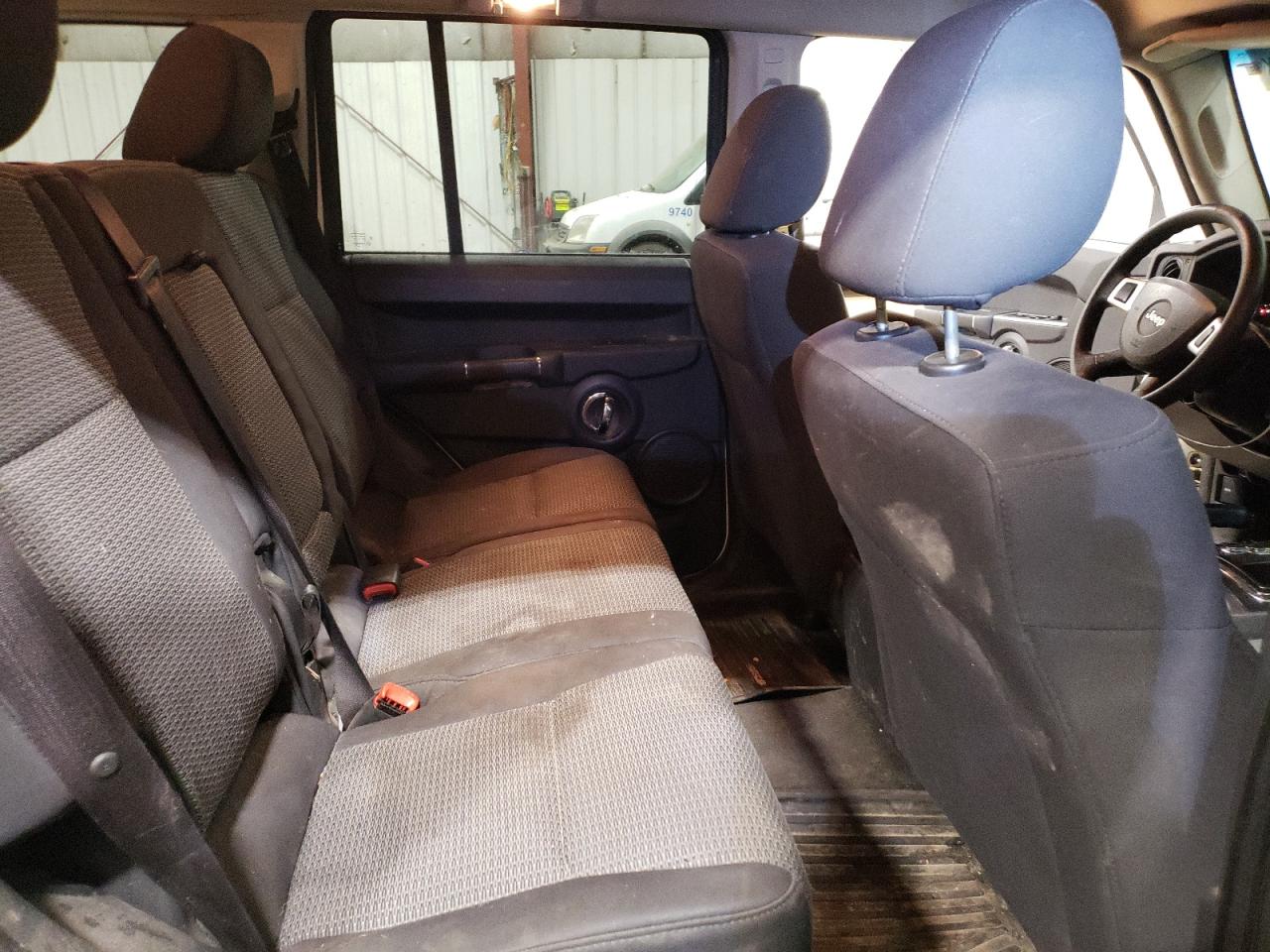 2010 Jeep Commander Sport VIN: 1J4RG4GKXAC140729 Lot: 86702535