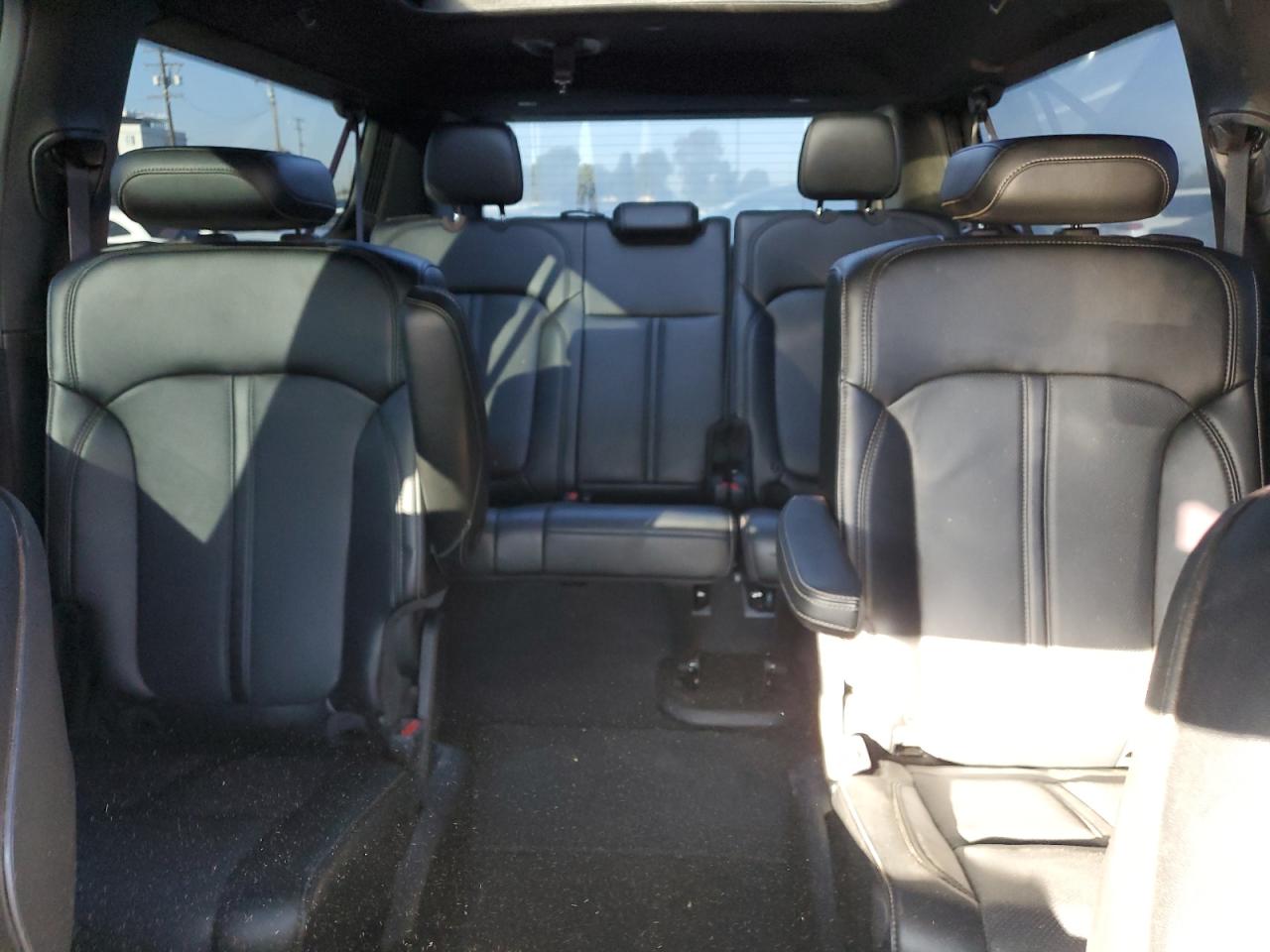 2024 Jeep Wagoneer L Series Ii VIN: 1C4SJSBP4RS117920 Lot: 87300105