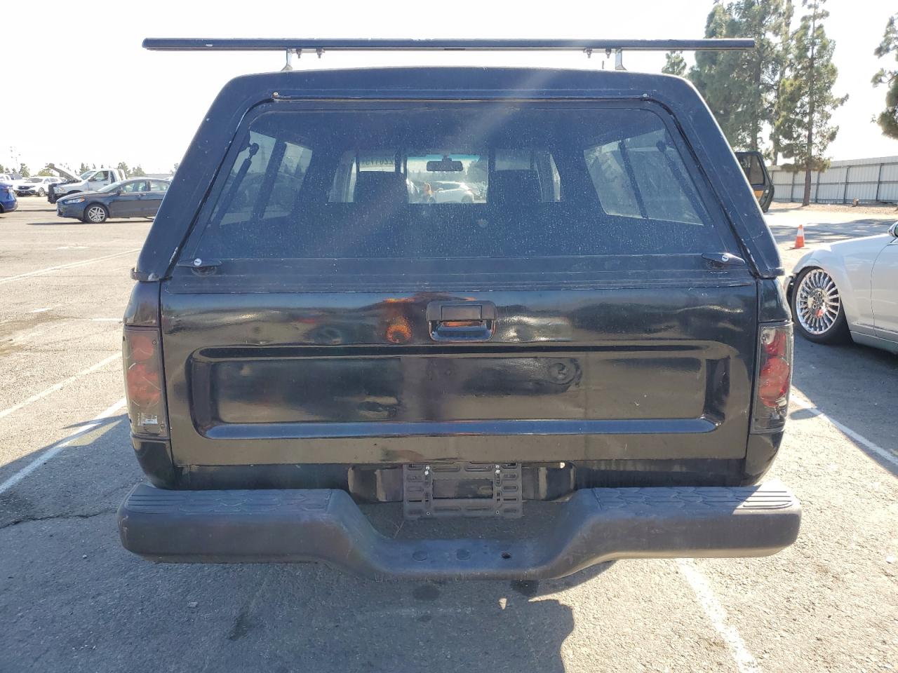1991 Toyota Pickup 1/2 Ton Short Wheelbase VIN: JT4RN81A6M0070753 Lot: 82228175