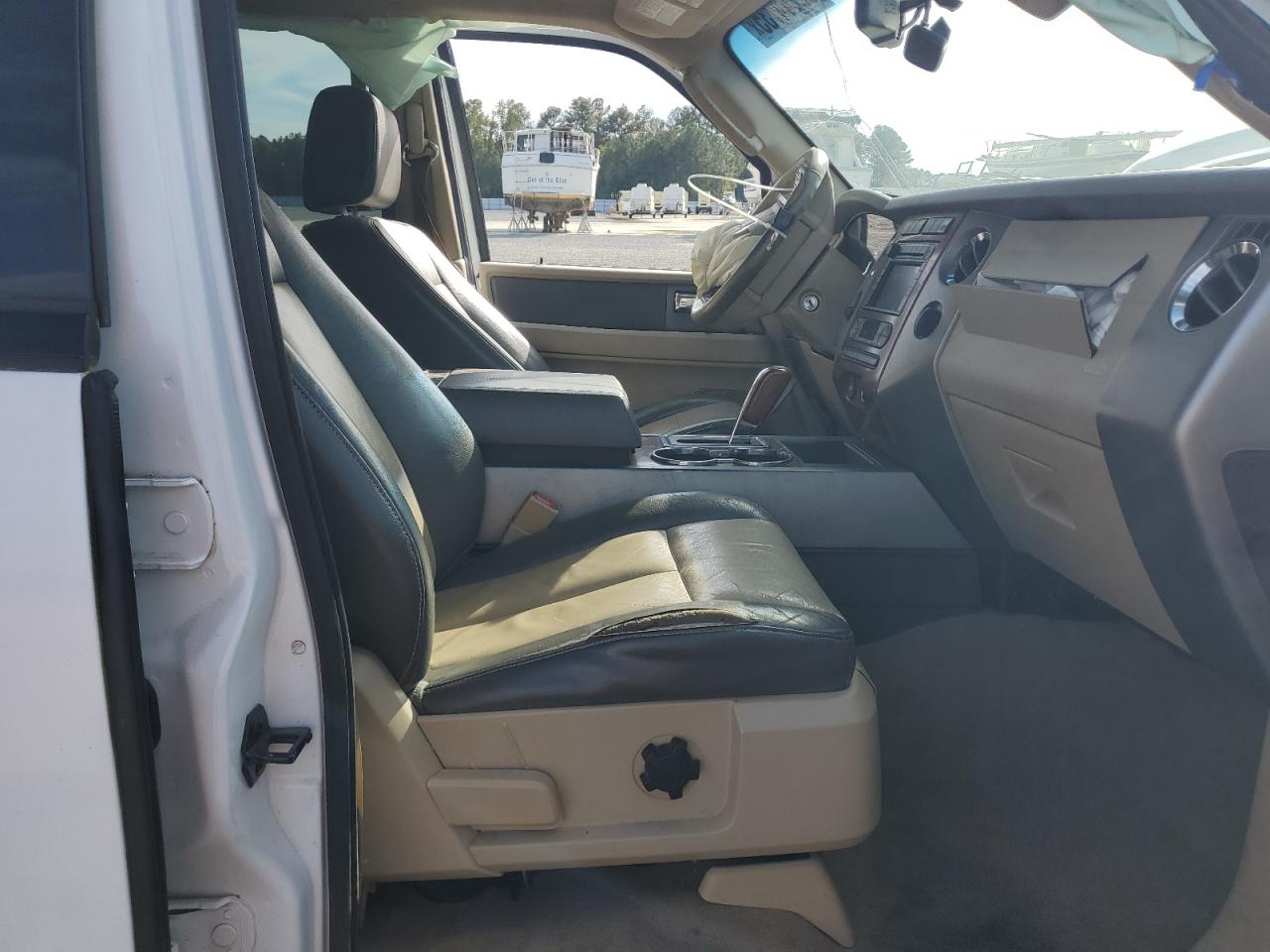 2007 Ford Expedition El Eddie Bauer VIN: 1FMFK175X7LA06713 Lot: 82244735