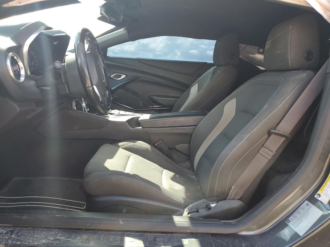 2017 Chevrolet Camaro Lt VIN: 1G1FB1RS4H0104736 Lot: 84879485